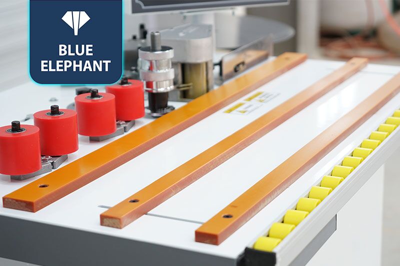 special-shaped-edge-banding-machine-4 Special shaped edge banding machine 4